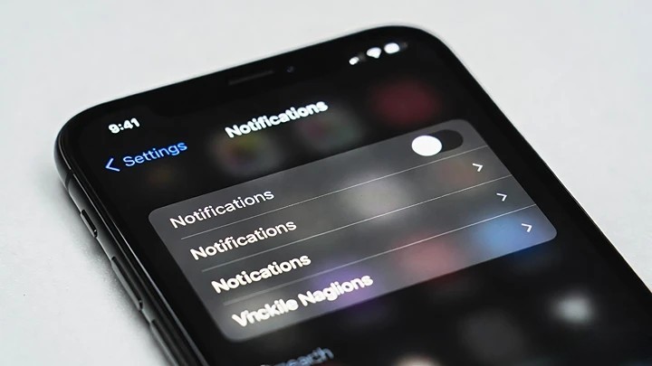 turn off Focus or Do Not Disturb to receive MyQ notifications